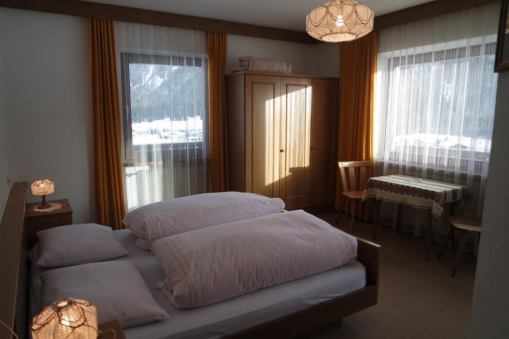 Haus Unterberg Bed & Breakfast San Giacomo Val di Vizze ภายนอก รูปภาพ